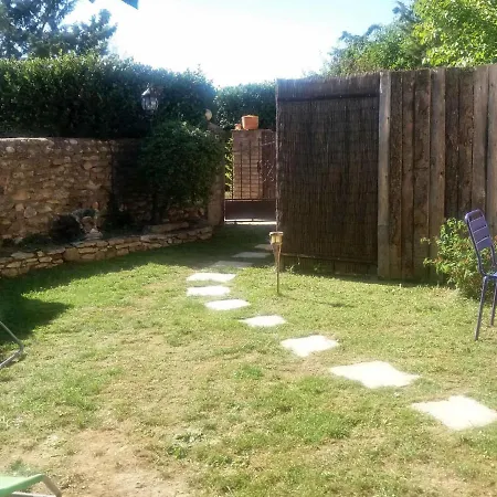 Holiday Les Fees Du Gard - Ron100-3 * Rousson (Gard)